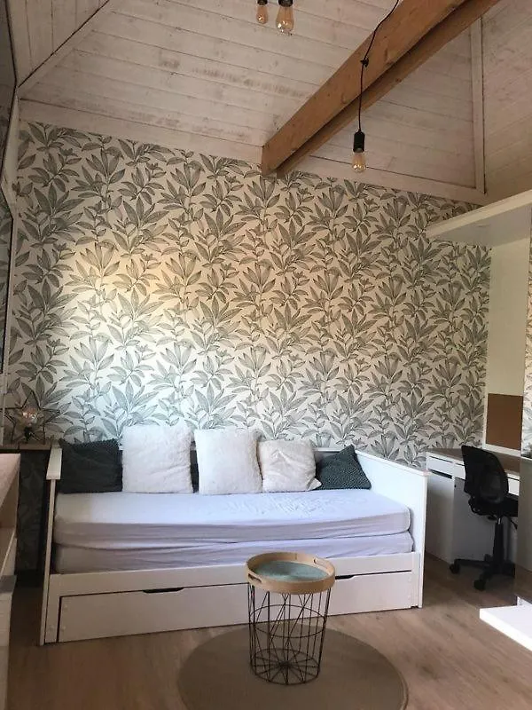 Studio Maisonnette Caudan 0*,  France